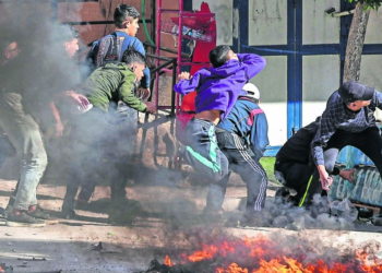 Liberan hoy a 13 rehenes al iniciar la tregua con Hamas