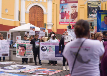 López Obrador recibirá hoy a gobernadores; abordarán censo de personas desaparecidas