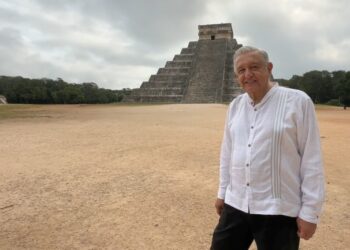 México, entre las potencias culturales “más importantes del mundo”, asegura AMLO; llama a debatir su planteamiento.