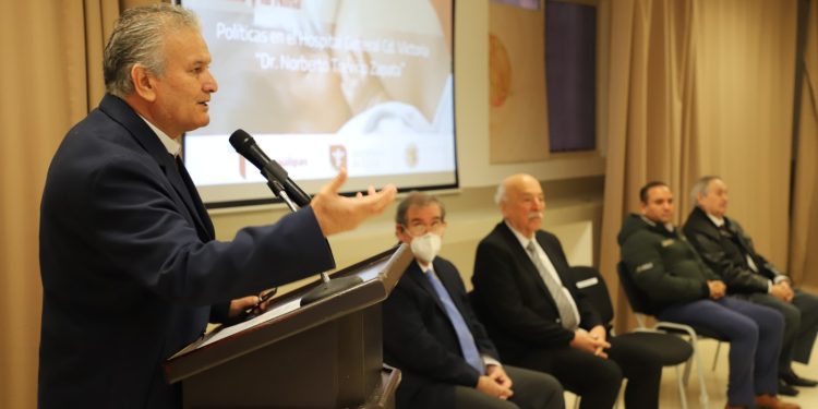 Hospital General promueve y capacita sobre lactancia materna.