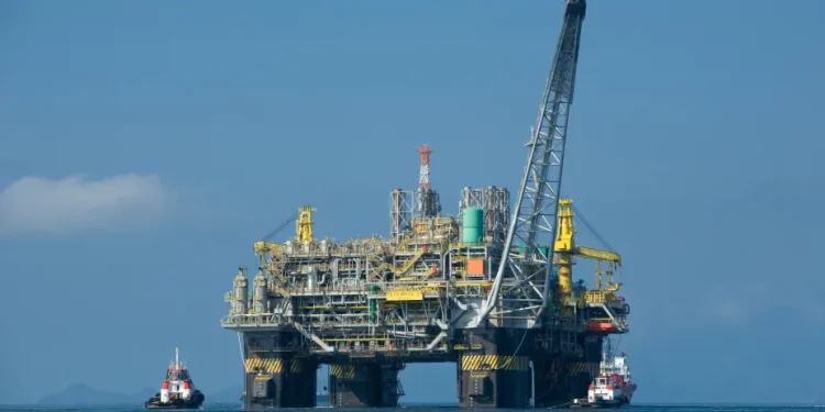 Pemex invertirá 681 mdd en “super proyecto” petrolero frente a costas de Tamaulipas.