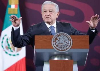 AMLO anuncia que en veda recorrerá todo el país para supervisar obras y no dejar “nada pendiente”.