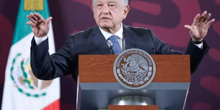 AMLO anuncia que en veda recorrerá todo el país para supervisar obras y no dejar “nada pendiente”.