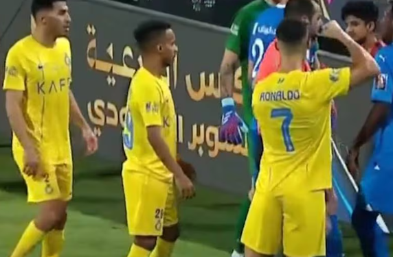 Cristiano Ronaldo y un escándalo en su primera expulsión en Arabia Saudita