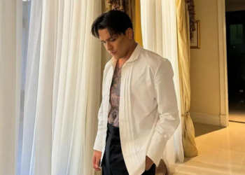 Christian Nodal reaparece SIN tatuajes en el rostro