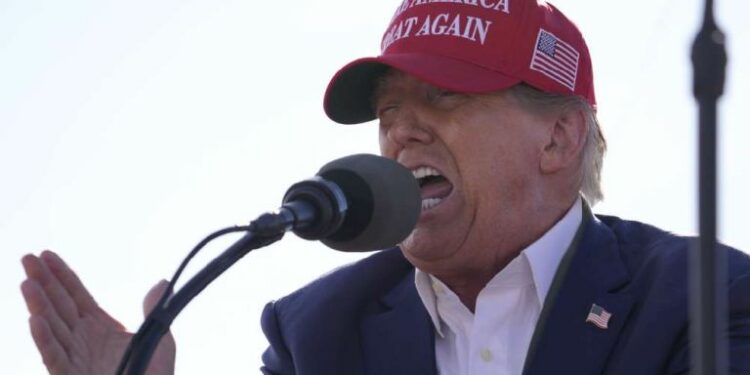 Donald Trump no daría “ni 10 centavos a México” para frenar migración