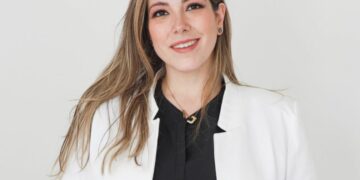 Doctora Sara Cecilia Castañeda: Y la modernización en el Cuidado Integral de la Salud Bucal