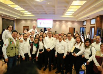 Entrega Américo credenciales del programa IMSS- Bienestar