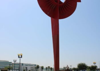 Restaura Obras Públicas Águila del Bicentenario