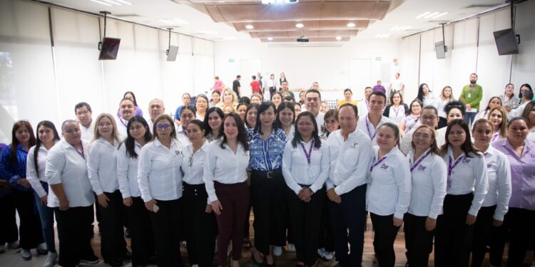 Capacitan DIF Tamaulipas e ITABEC a personal que atenderá a beneficiarios de becas para el presente ciclo escolar