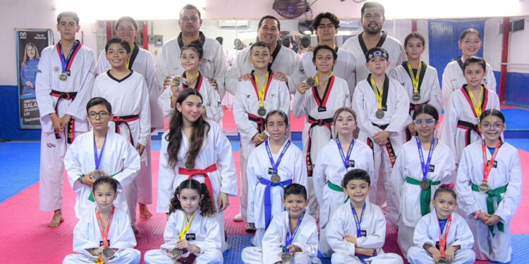 Gimnasio del 11 Mina destaca en Selectivo Estatal de Taekwondo