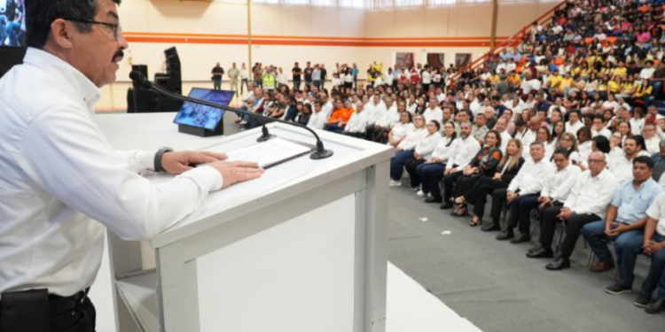 Inaugura el rector de la Universidad de Tamaulipas conferencias y talleres sobre ciberseguridad