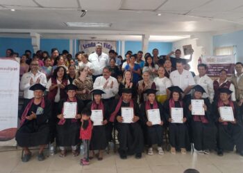 Alfabetizarán a migrantes mayores de 15 años en los albergues de Tamaulipas