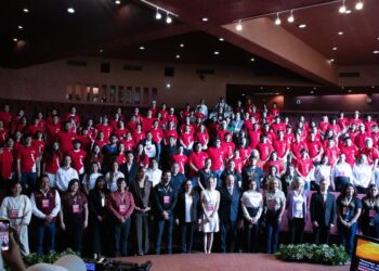 Impulsa gobierno estatal oportunidades para estudiantes tamaulipecos en Nuevo León con becas y apoyos