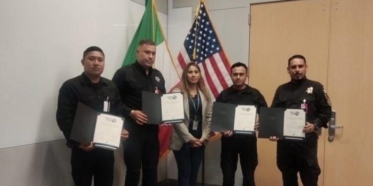 Consulado de EE.UU. en Matamoros entrega reconocimiento a la Guardia Estatal