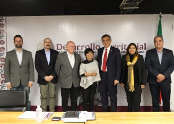 Acuerdan gobernador y Sedatu fortalecer regularización de tenencia de la tierra