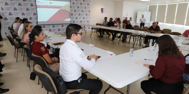 Sesiona Consejo Estatal de Nutrición