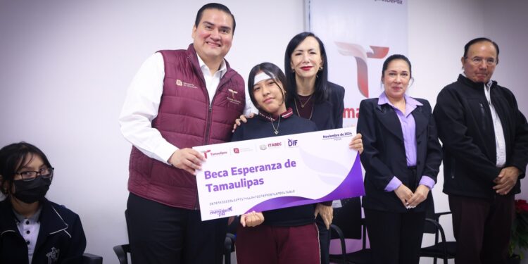 Entrega DIF Tamaulipas becas a más de 3 mil estudiantes en condiciones de vulnerabilidad