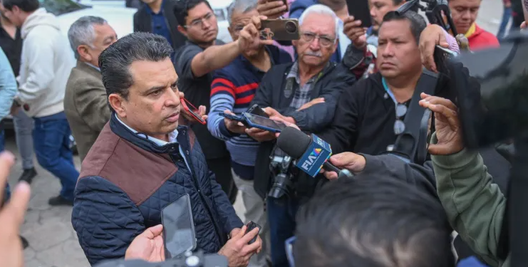 Vamos a trabajar de la mano con el gobernador para mejorar vialidades de Victoria: Lalo Gattás