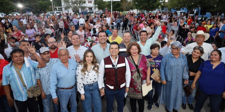 Lleva Lalo Gattás gobierno municipal al ejido Guadalupe Victoria.