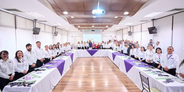 Capacita DIF Tamaulipas a vínculos de los 43 municipios en la estrategia “Vive Saludable, Vive  Feliz”