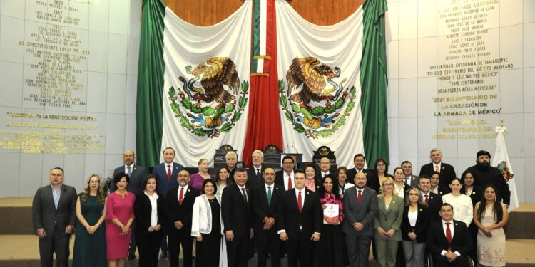 Recibe Congreso de Tamaulipas, el Tercer Informe  de Américo Villarreal