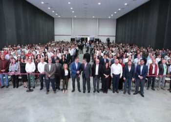 Llama Américo Villarreal a poner fin a la  privatización del agua