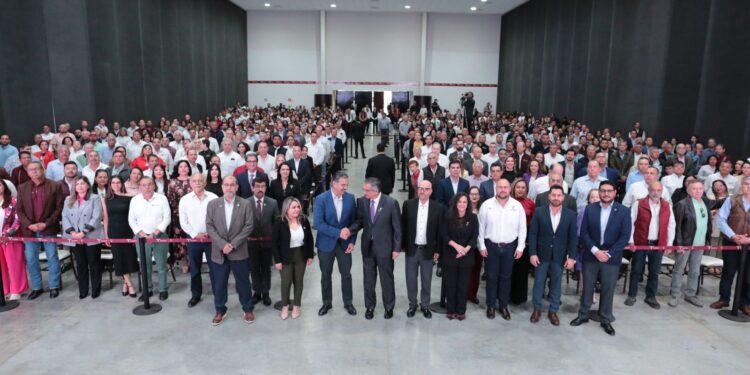 Llama Américo Villarreal a poner fin a la  privatización del agua