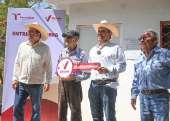 Entrega ayuntamiento vivienda digna a adulto mayor en ejido La Presa.