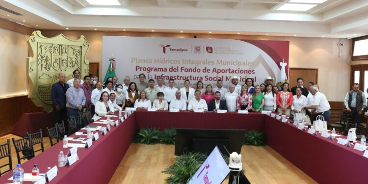 Impulsa Américo Villarreal proyectos municipales de infraestructura hídrica