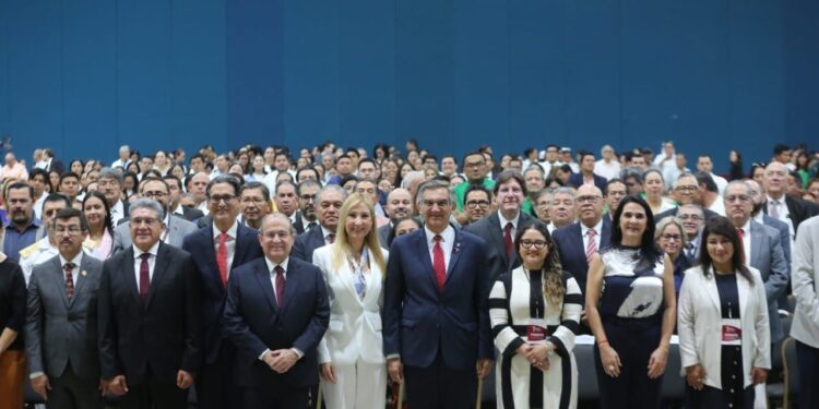Inaugura Américo Congreso Internacional “Hacia un Sistema de Salud Integral y Humanista en Tamaulipas”