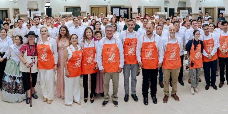 Invierte The Home Depot 418 mdp en Altamira
