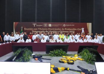 Convoca Américo a fortalecer acciones preventivas ante la temporada de lluvias y  ciclones