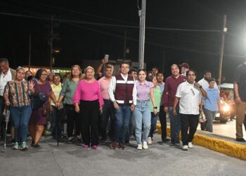 Moderniza Municipio red de alumbrado en la Simón Torres