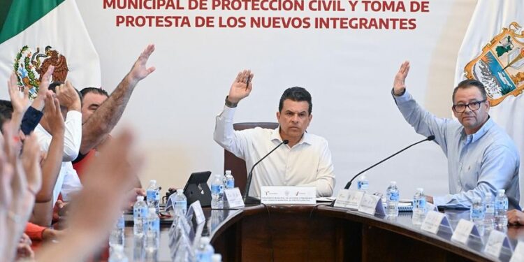 Toma protesta Consejo de Protección Civil en Victoria