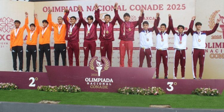 Jornada histórica para el atletismo de Tamaulipas; conquistan oro y récord nacional  en relevo combinado