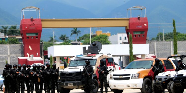 Trabaja SSPT de la mano con Ayuntamientos para  cubrir demanda de seguridad