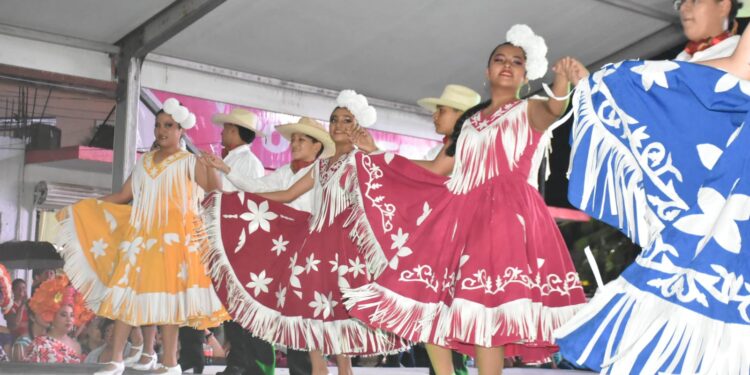 Vibró el municipio de González al son del  huapango: Turismo