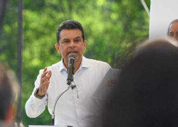 Lalo Gattás entre los alcaldes mejor evaluados.