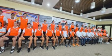 Presenta UAT al equipo Correcaminos rumbo al Torneo Apertura 2025 de la Liga de Expansión