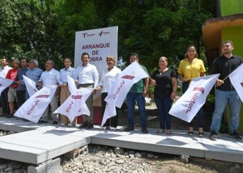 De concreto hidráulico será calle de la Ampliación Simón Torres.