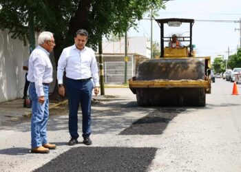 Avanza programa de bacheo en calles de la Capital.
