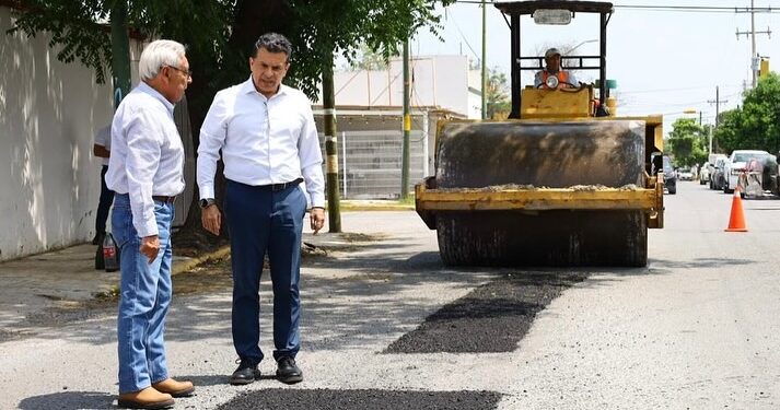 Avanza programa de bacheo en calles de la Capital.