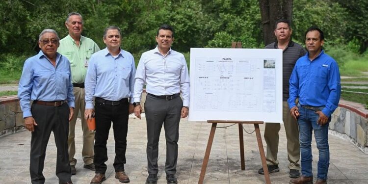 Supervisa alcalde los manantiales de La Peñita.