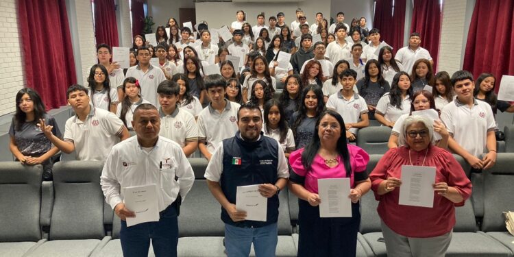 Promueven la paz con ciclo de lecturas dirigido a estudiantes de bachillerato