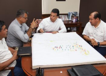 Evalúa Lalo Gattás eficiencia de los Servicios Públicos.