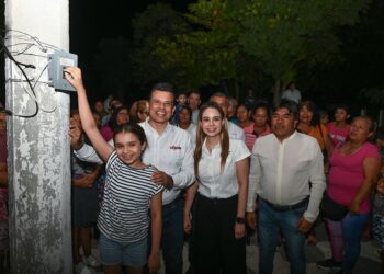 Entrega Municipio área verde iluminada en la Mariano Matamoros