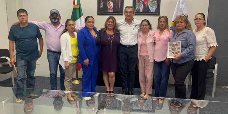 Atiende gobernador a Colectivos de Búsqueda; acuerdan trabajo conjunto