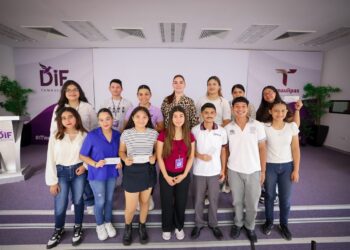 DIF Tamaulipas entrega la beca  “Tamaulipas te agradece” a 200 jóvenes de  39 municipios