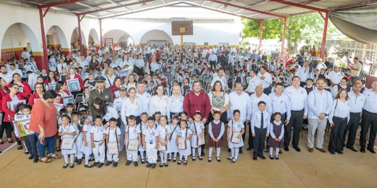 Arranca el ciclo escolar 2025–2026 en Tamaulipas con entrega gratuita de útiles, uniformes y libros de texto